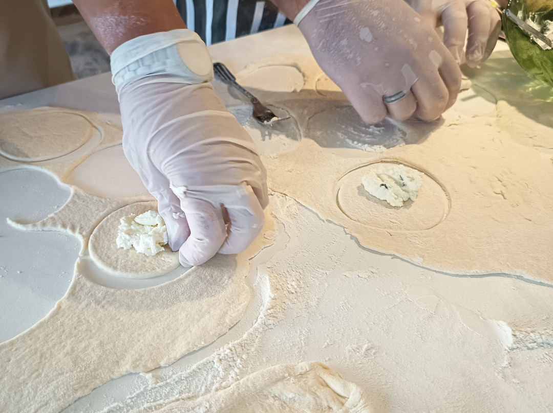 Authentic Cooking Class, Cheese making & Olive Oil Tasting.-Stavromenos Rethymnis必去景点
