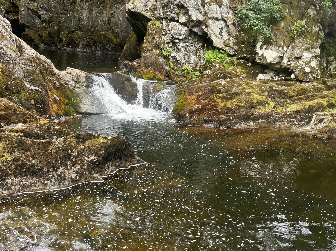 英格尔顿瀑布步道-Ingleton必去景点