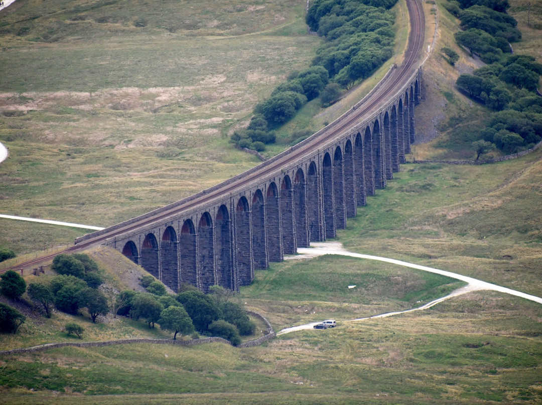 Ribblehead Viaduct-Ingleton必去景点