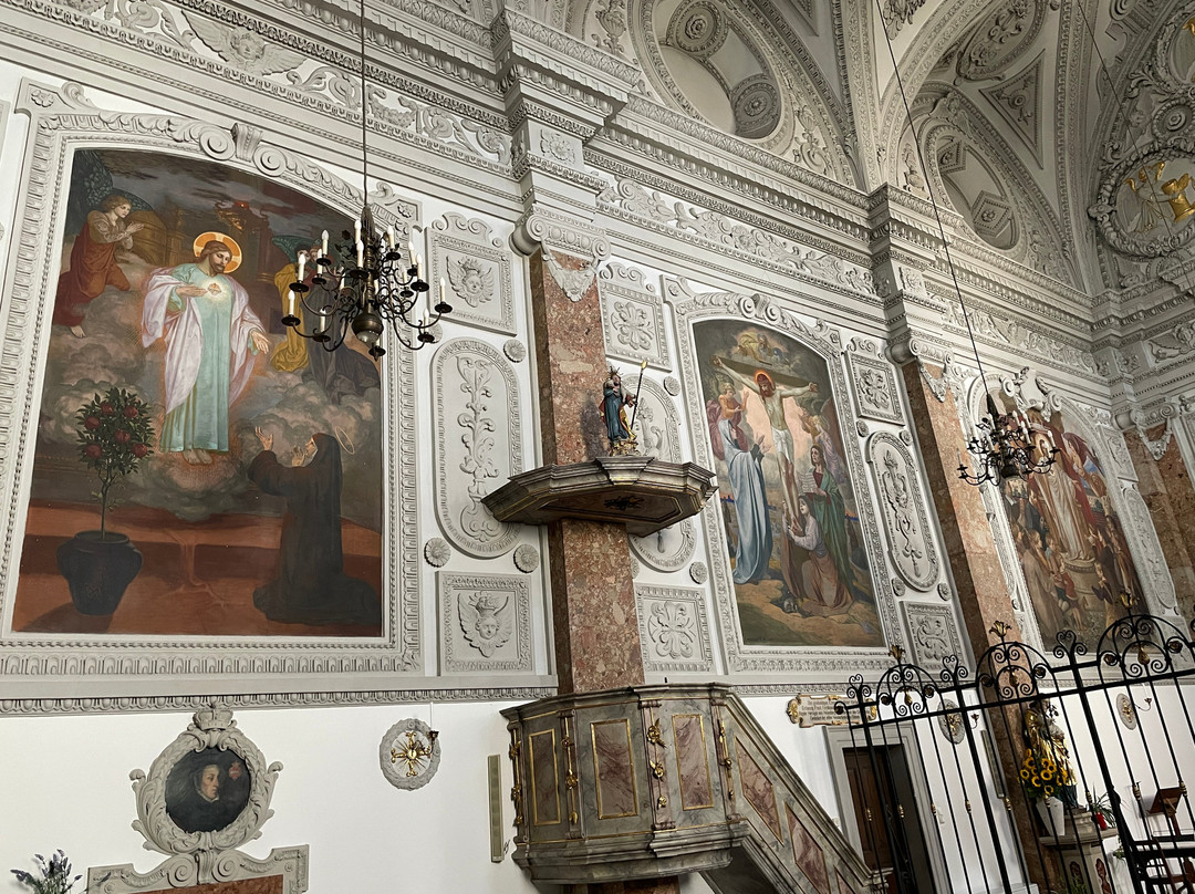 Herz-Jesu-Basilika-哈尔堤侯必去景点