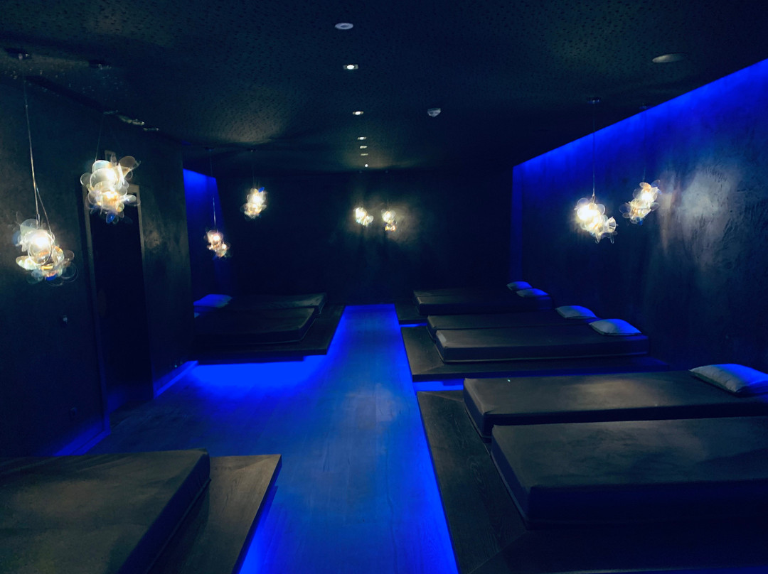 卢纳瑞思康体度假酒店主图