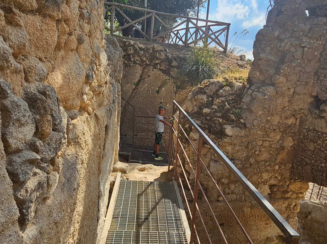 Rock Settlement and M Rural Life of Zungri-Zungri必去景点