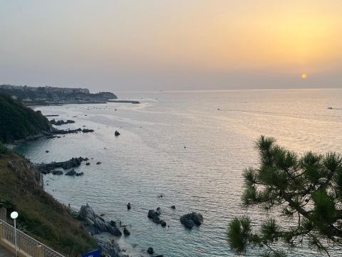 波焦迪特罗佩亚酒店-旅行者