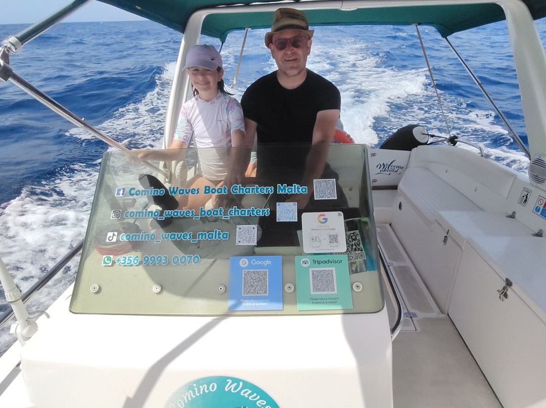 Comino Waves Boat Charters Malta-史克华必去景点