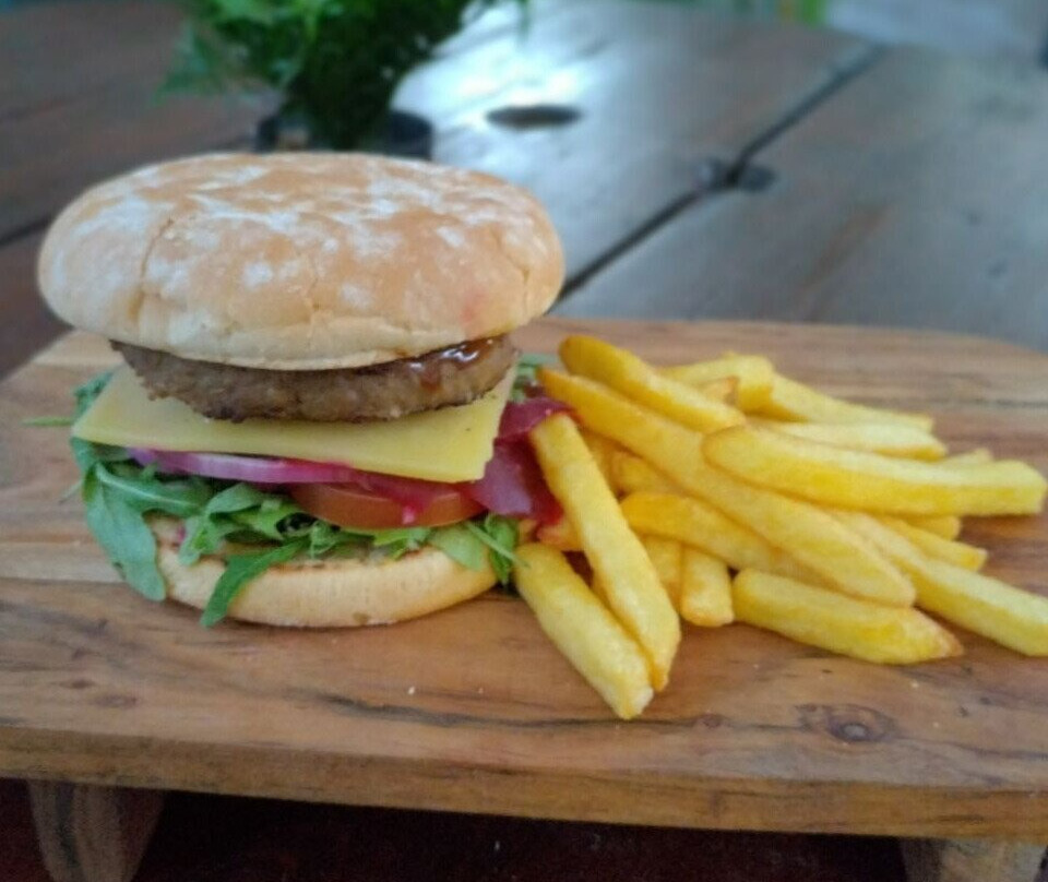 Castaways Store & Cafe