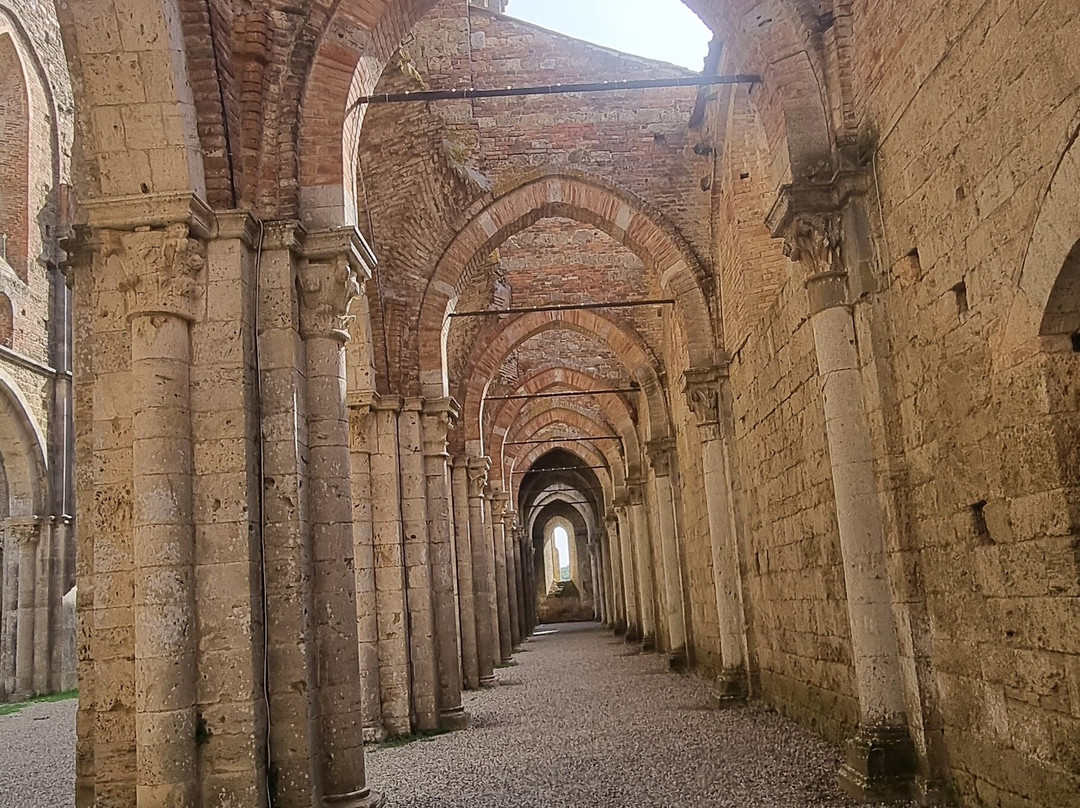 Abbazia di San Galgano-丘斯迪诺必去景点
