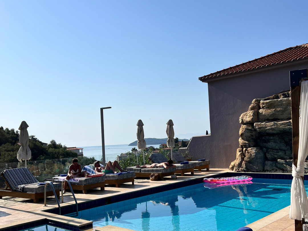 Avaton Hotel-Suites-Villas In Skiathos主图