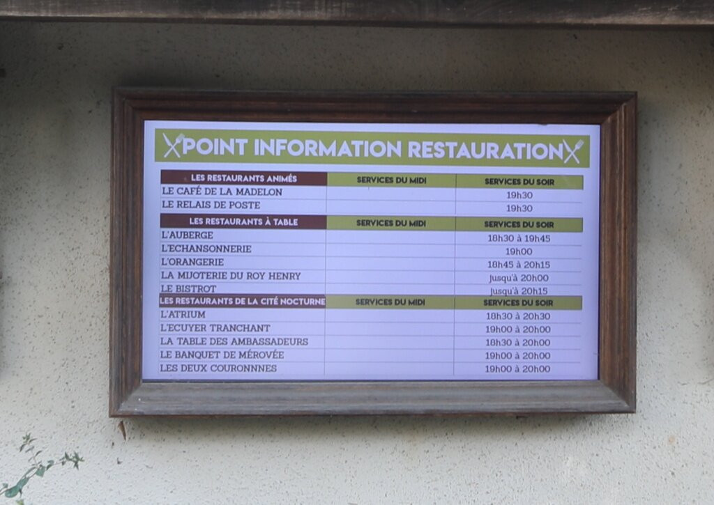 Puy-du-Fou   Le restaurant L'Orangerie