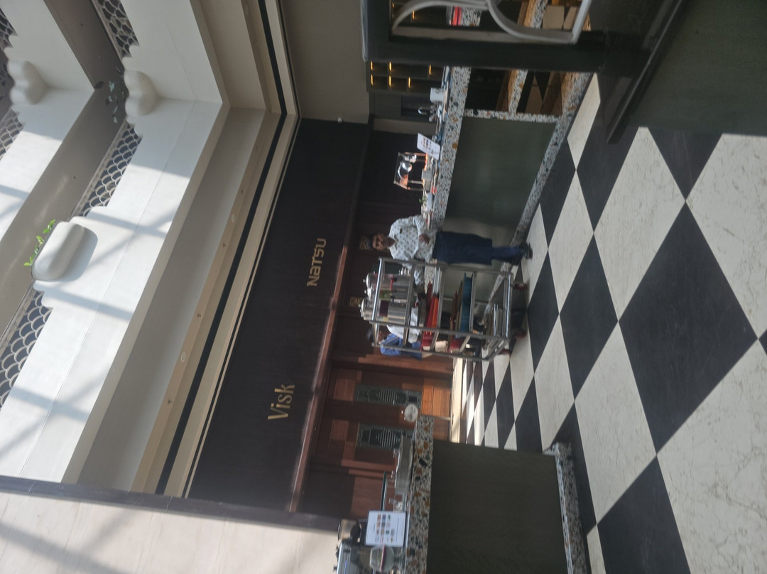 泰姬德干酒店主图