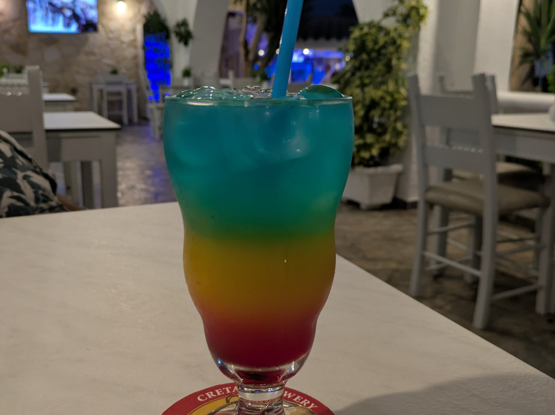 富丽亚公寓酒店主图