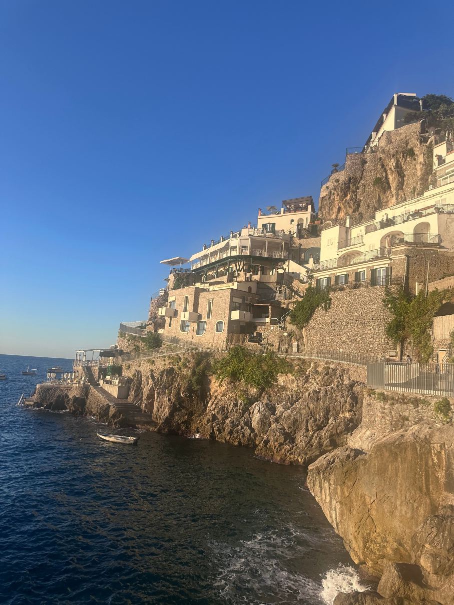昂达维尔得酒店-旅行者