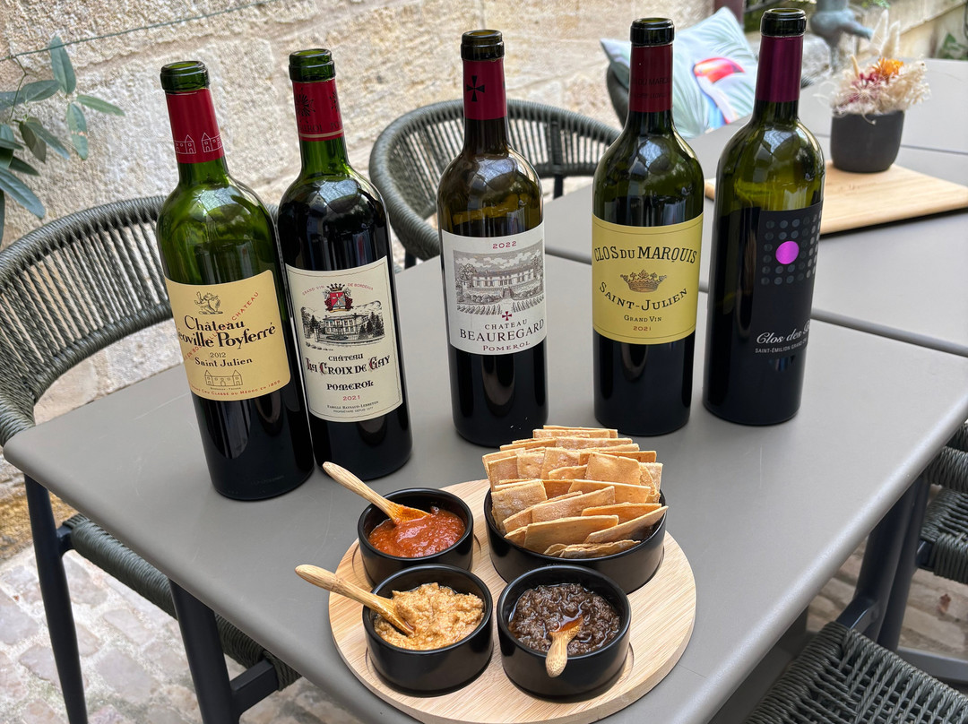 Vignobles Et Châteaux-圣埃美隆必去景点