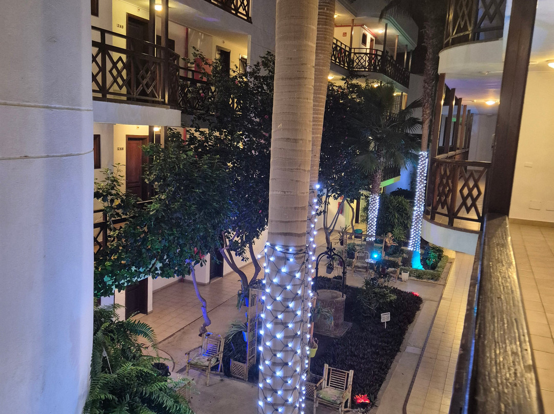 环球塔迈莫热带酒店主图