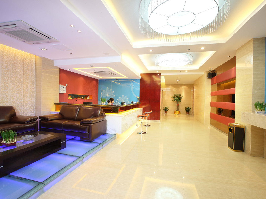 厦门汉庭禾祥西路禾祥商城酒店主图
