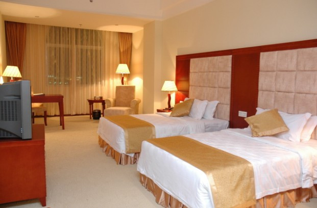 八方连锁酒店鹰展广场店