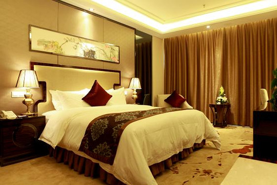 万泰大酒店主图