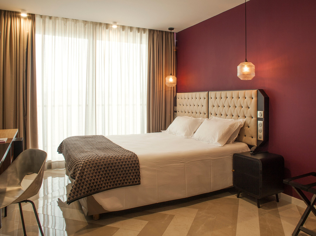 Ile Rousse酒店住宿-Hotel Restaurant La Pietra