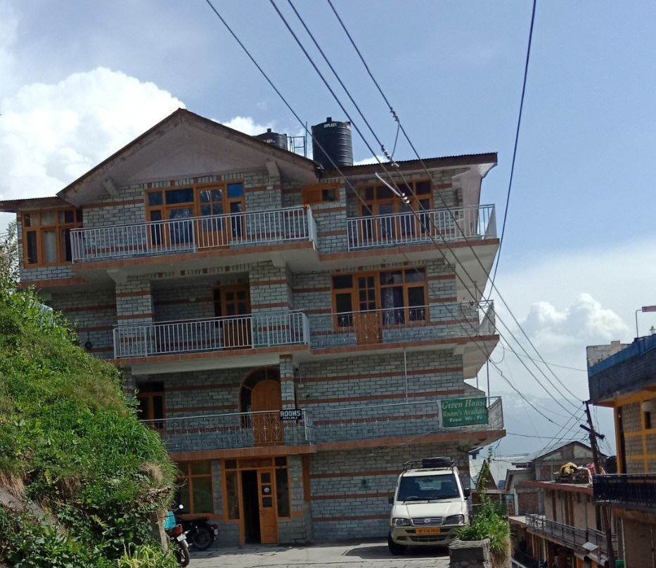Collection O 83286 Hotel Green House