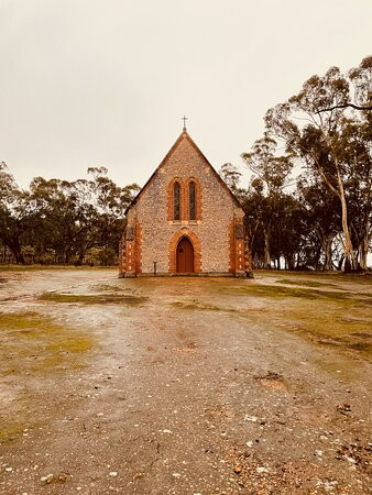 St Peter's Pebble Church景点图片