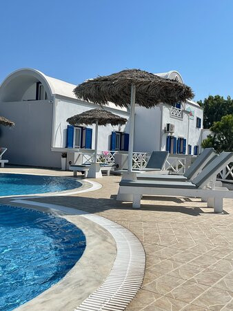 贝拉圣托里尼酒店主图