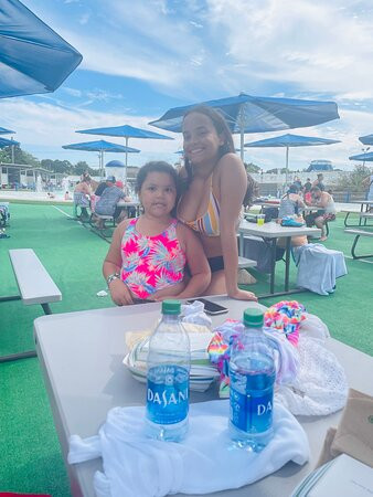 Cape Cod Family Resort主图