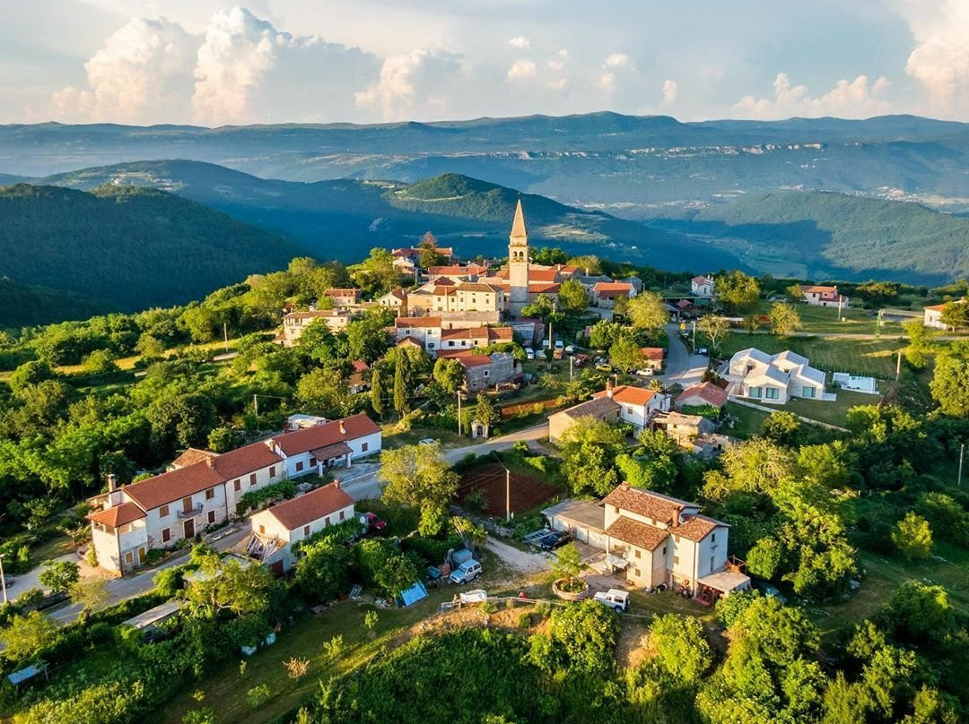 Oprtalj旅游攻略图片