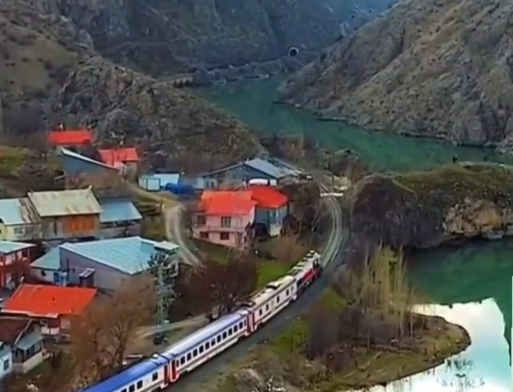 Fırat Demiryolu Koprusu-Elazig必去景点