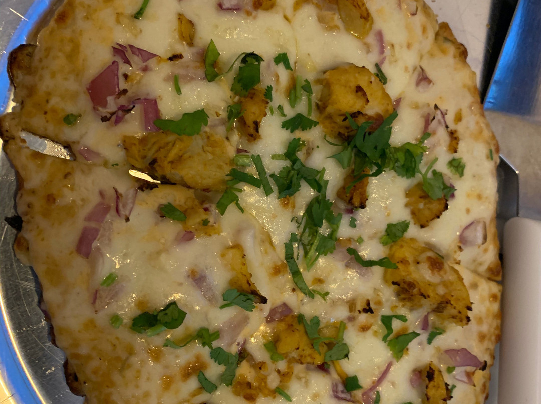 Chicago's Pizza With A Twist Visalia, CA