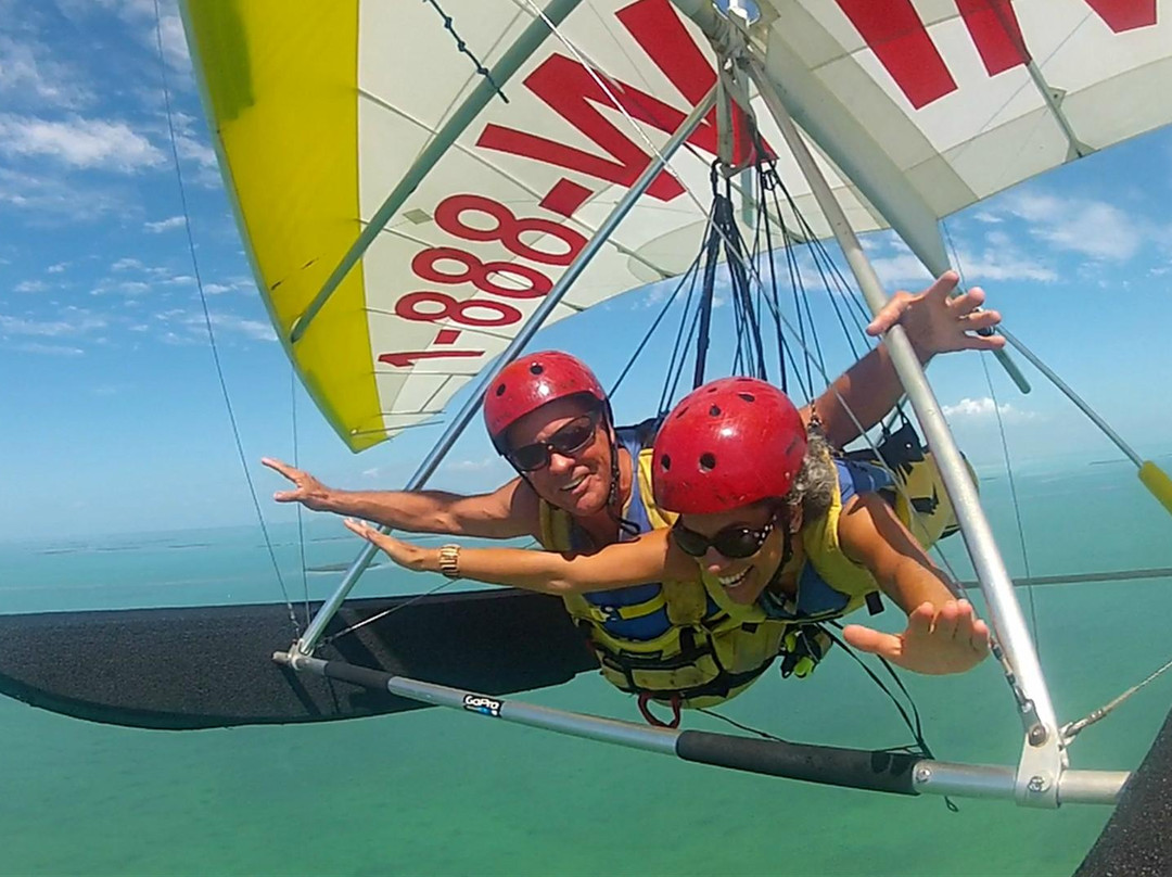 Paradise Hang Gliding