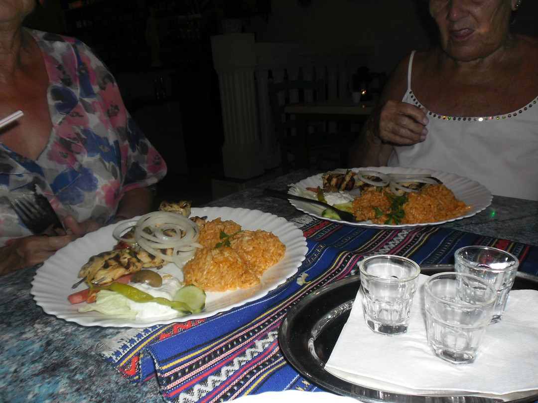 Taverna Santorini