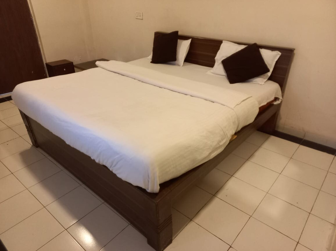 Hotel O Della Comforts