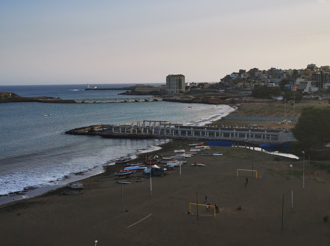 Praia de Gamboa Beach-培亚必去景点