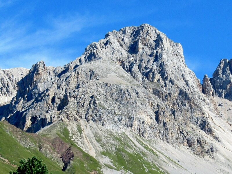 Sasso Di Valfredda景点图片