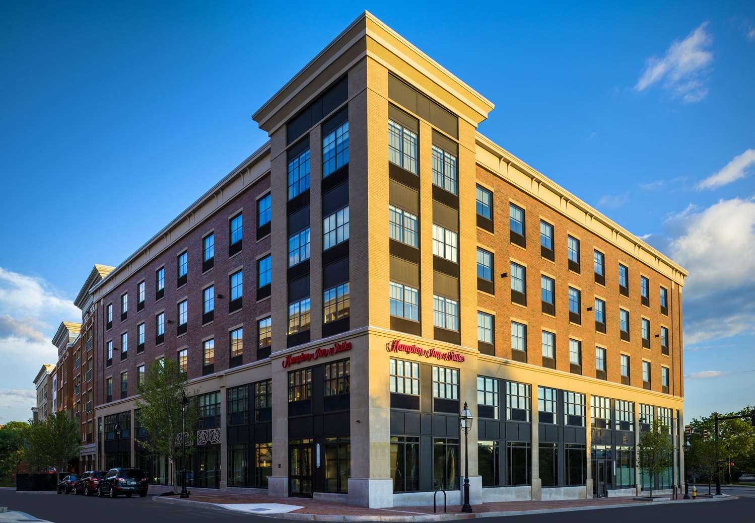Hampton Inn & Suites Portsmouth/downtown-官方
