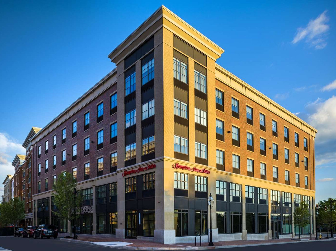Hampton Inn & Suites Portsmouth/downtown主图