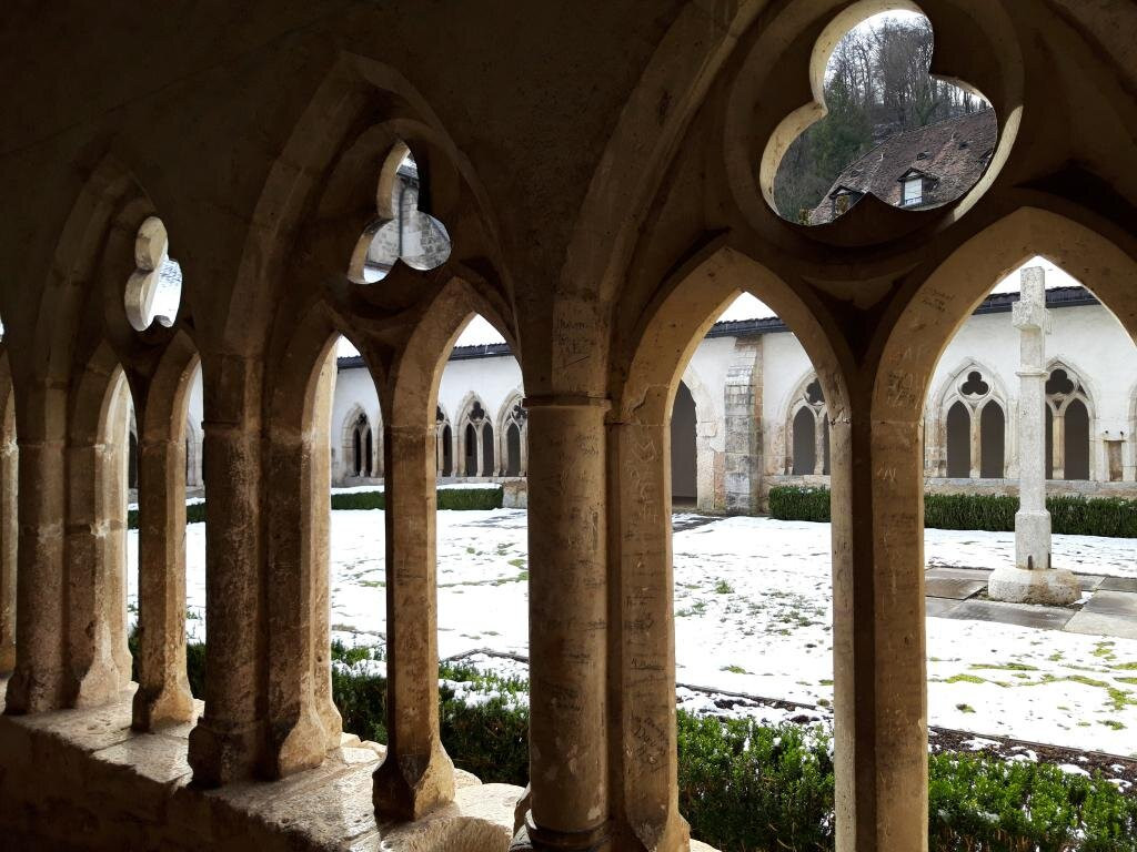 Cloître de St-Ursanne-Saint-Ursanne必去景点