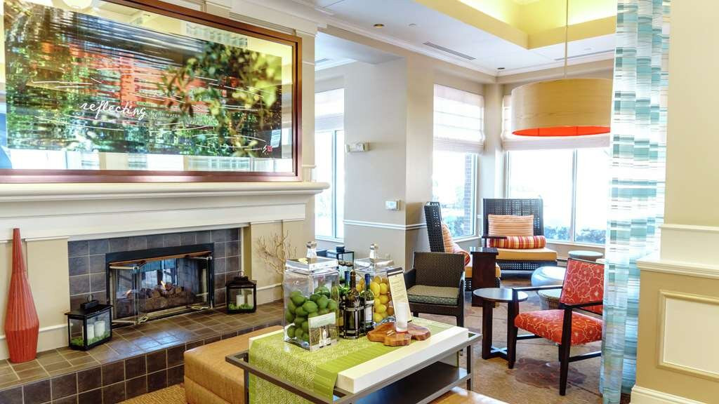 普利茅斯希尔顿花园旅馆主图