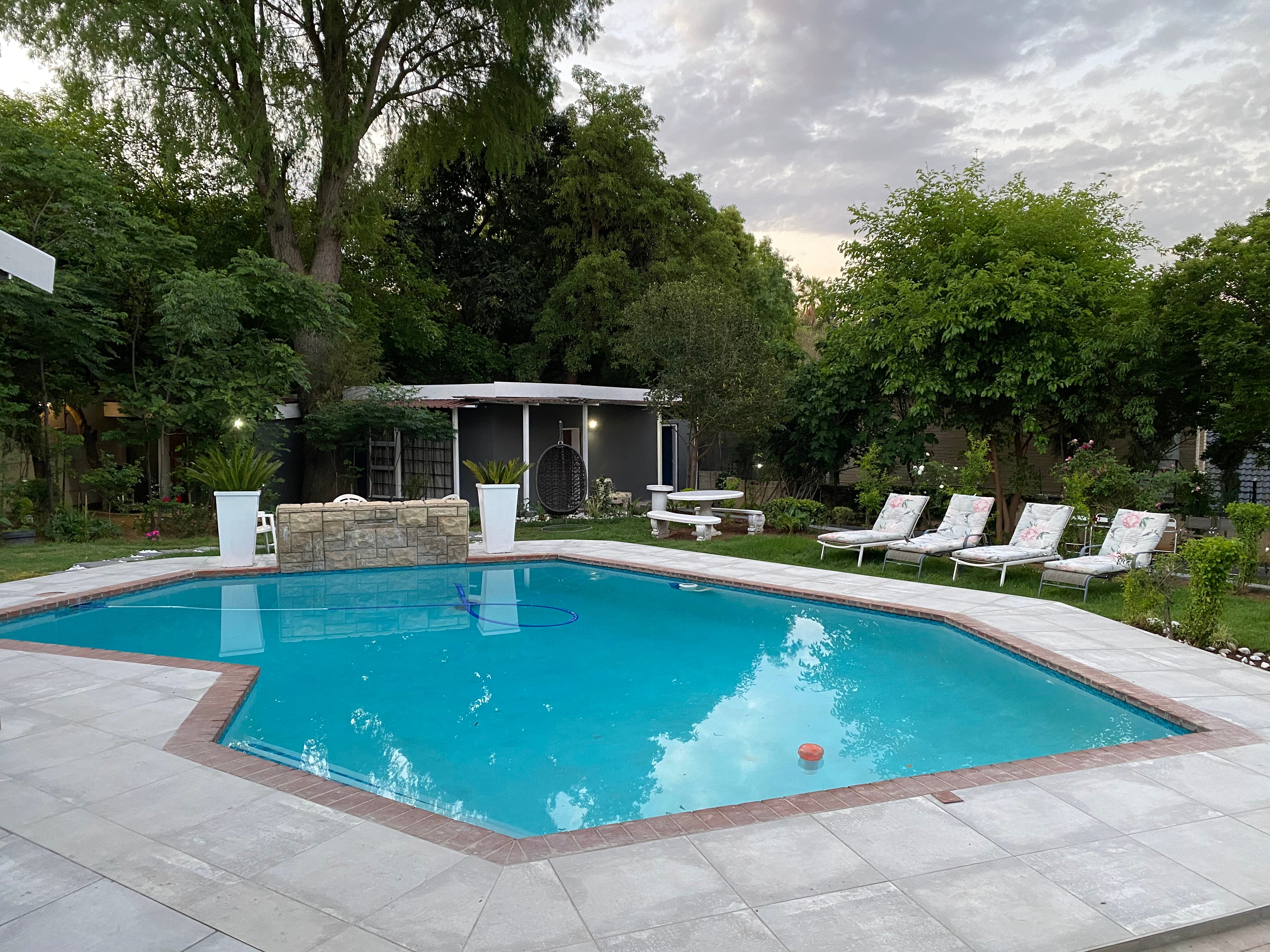 马里昂洛奇酒店-泳池