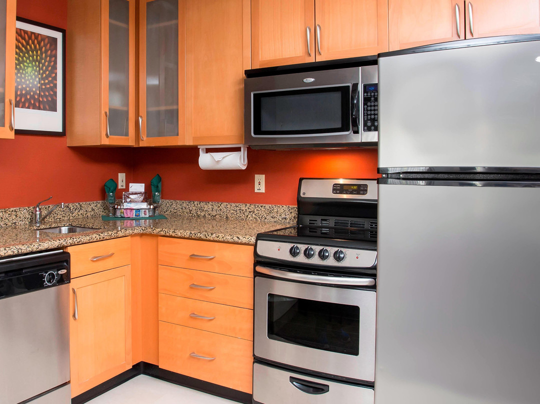 Residence Inn by Marriott Topeka主图