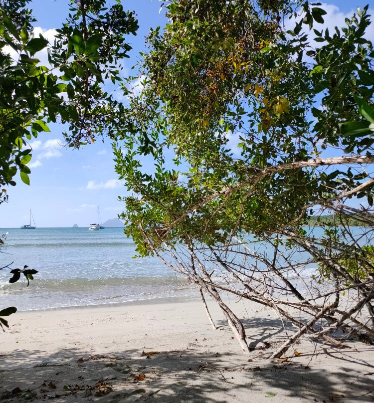 Anse Meunier-Sainte-Anne必去景点