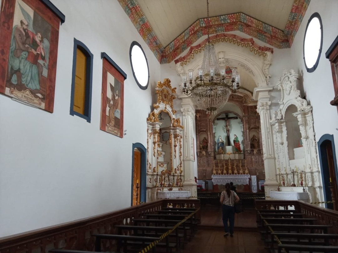 Capela de São João Evangelista-蒂拉登特斯必去景点