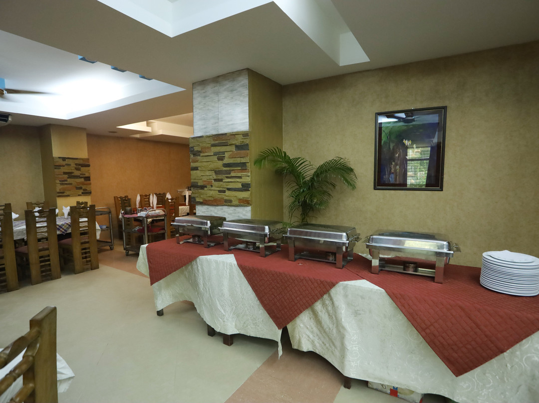 Britannia Hotel主图