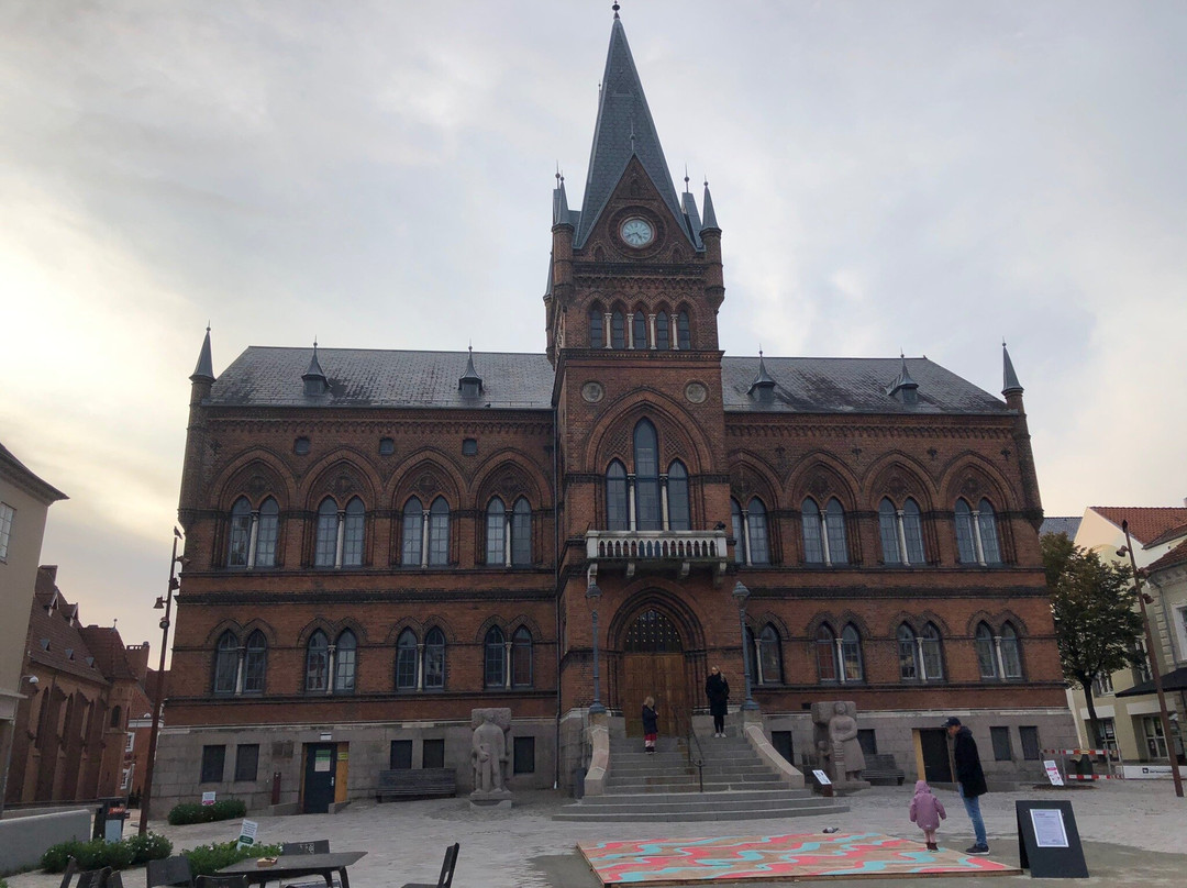 Vejle Rådhus-瓦埃勒必去景点