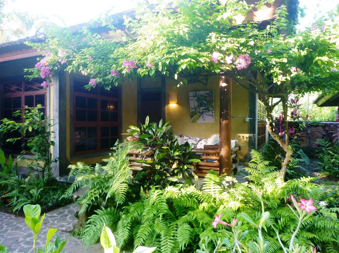 Anturan酒店住宿-萨拉斯瓦蒂度假屋