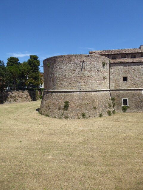 Rocca Costanza景点图片