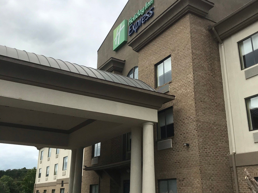 Holiday Inn Express Troutville - Roanoke North by IHG主图