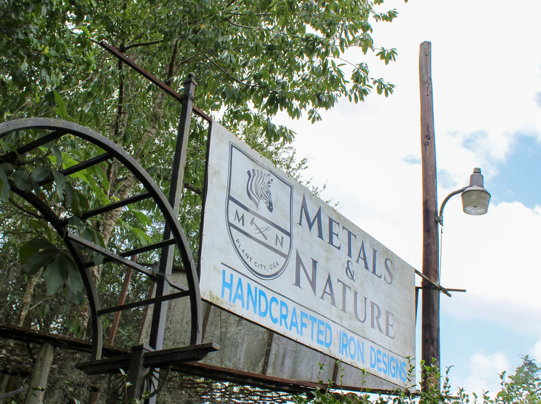 Metals and Nature-普兰特城必去景点