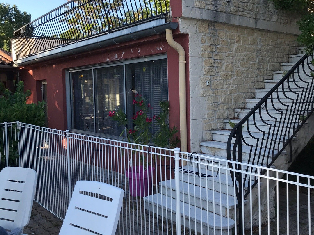 Hotel-Restaurant Douce France主图