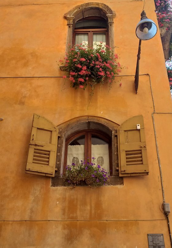 Piazza dei Martiri o Campedel-贝卢诺必去景点