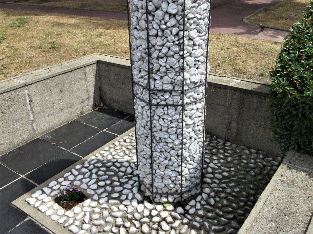 Monument-Livry-Gargan必去景点